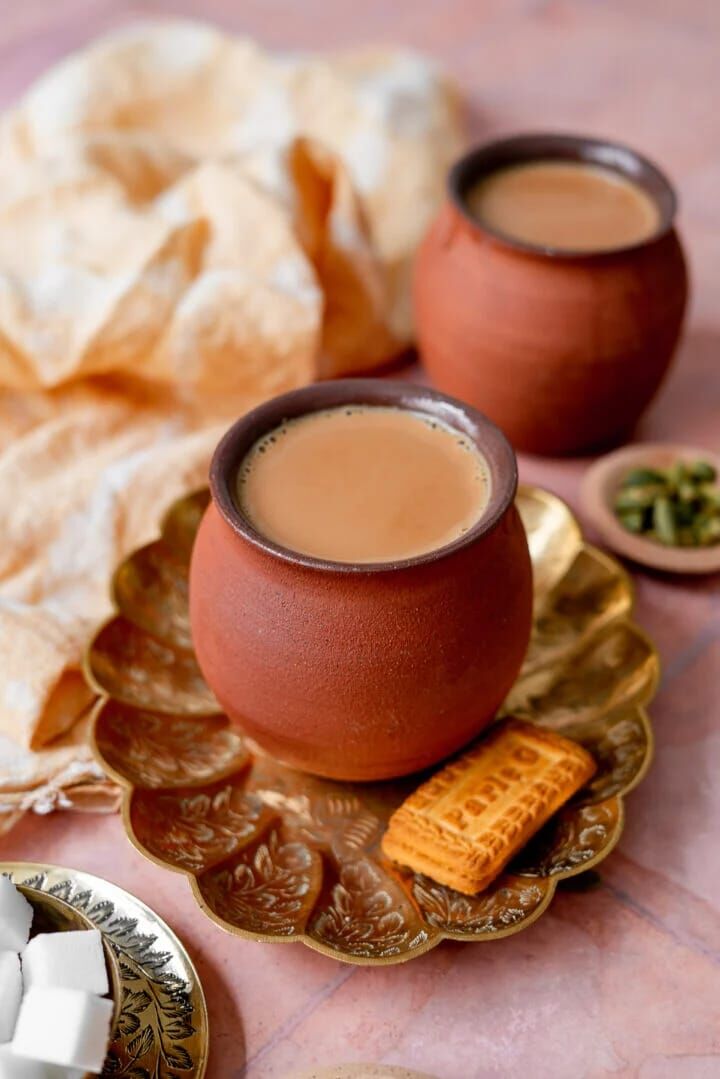 Pakistani Chai is a strong black tea typically made with black tea leaves, milk, sugar, and a blend of spices like cardamom, ginger, and cinnamon. Pakistani Chai is a strong black tea typically made with black tea leaves, milk, sugar, and a blend of spices like cardamom, ginger, and cinnamon.